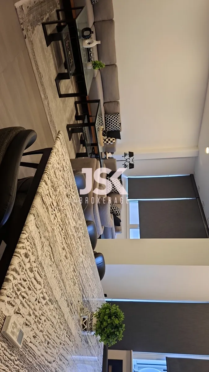 Apartment for Rent in Ain El Tineh, Beirut, Lebanon - 3 bed, 4 bath