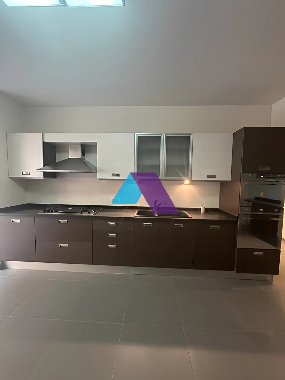 Apartment for Sale in Saifi Village