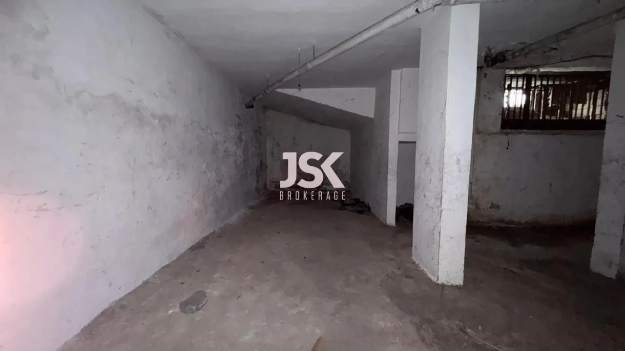 Warehouse for Sale in Naqqache