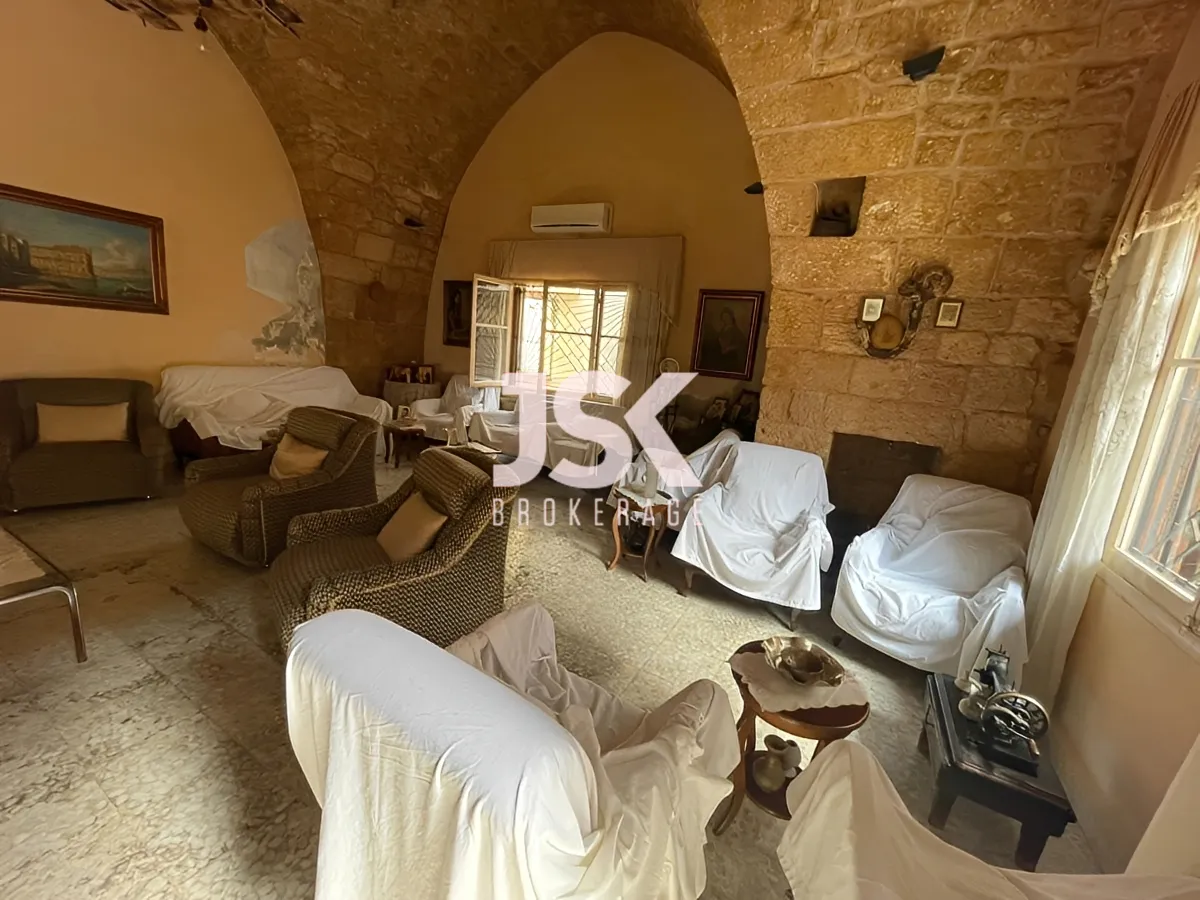 Villa for Sale in Batroun, Lebanon - 2 bed, 1 bath