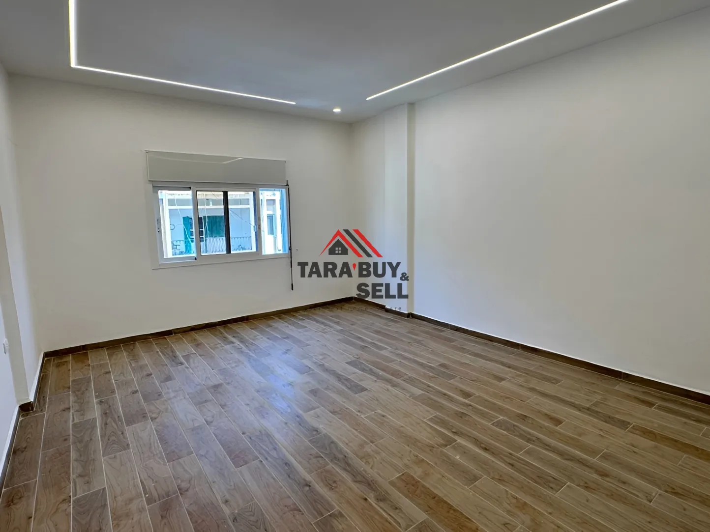 Apartment for sale in Ain El Remmaneh, Lebanon - 2 bed, 2 bath
