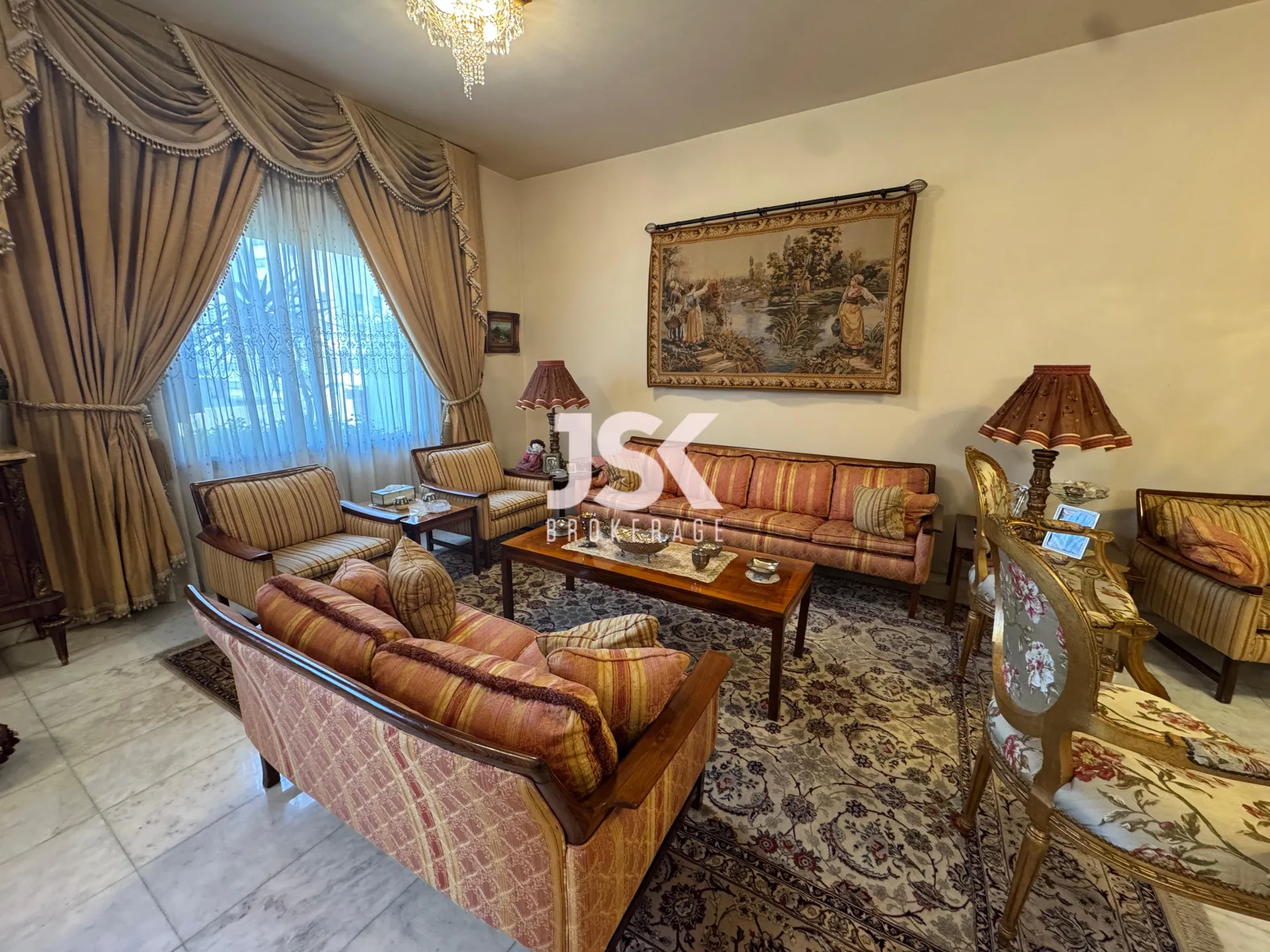 Apartment for Sale in Ras
