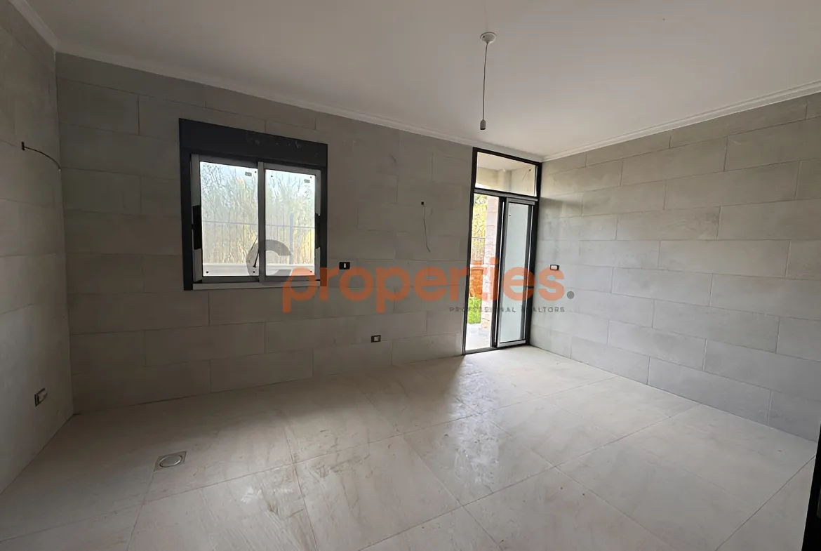 Apartment for Sale in Cornet Chahwan