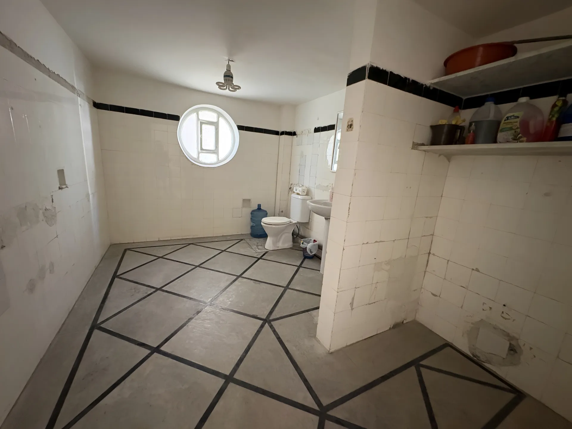Apartment for sale in Zarif, beirut, lebanon