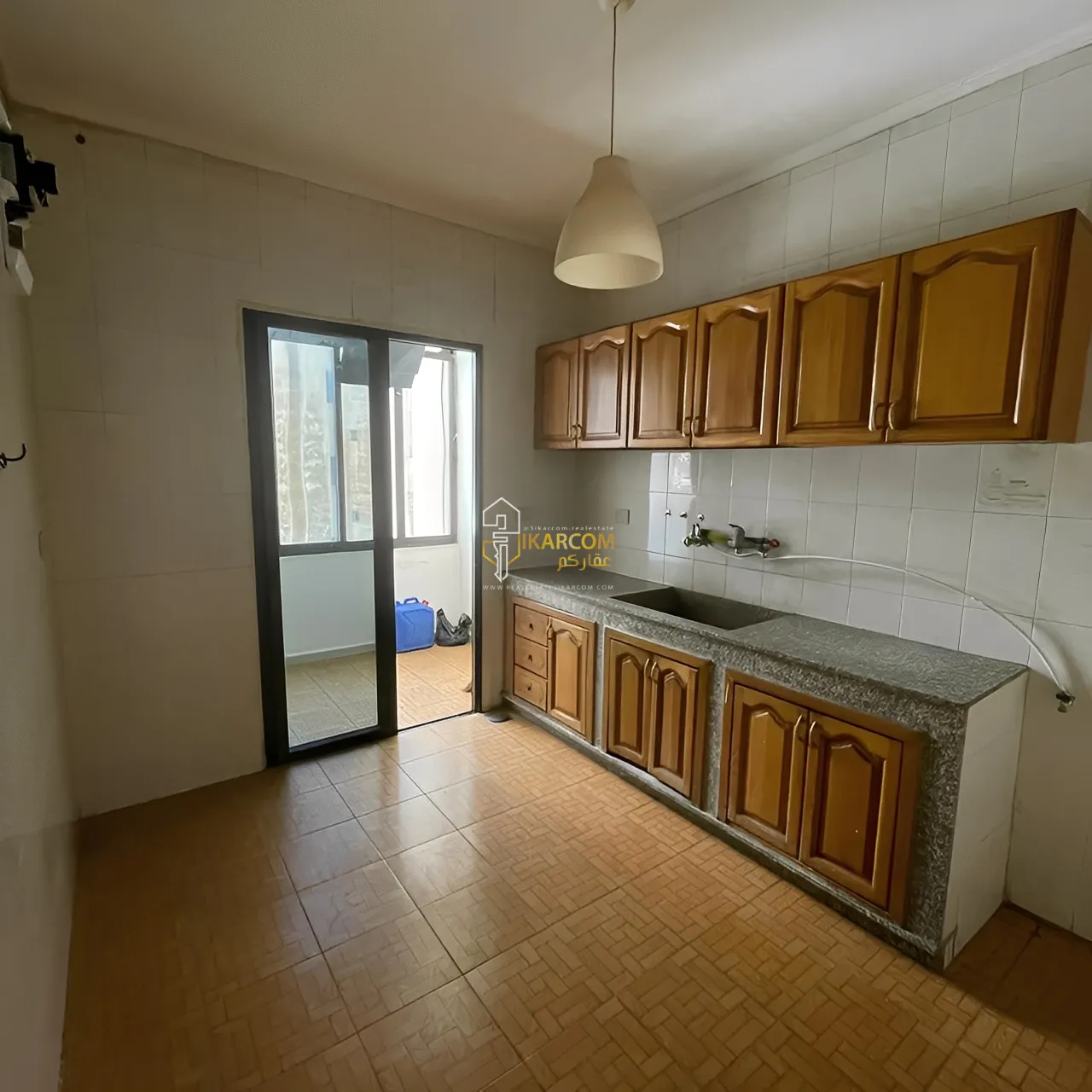 Apartment for Sale in Kraytem, Beirut, Lebanon - 3 bed, 3 bath
