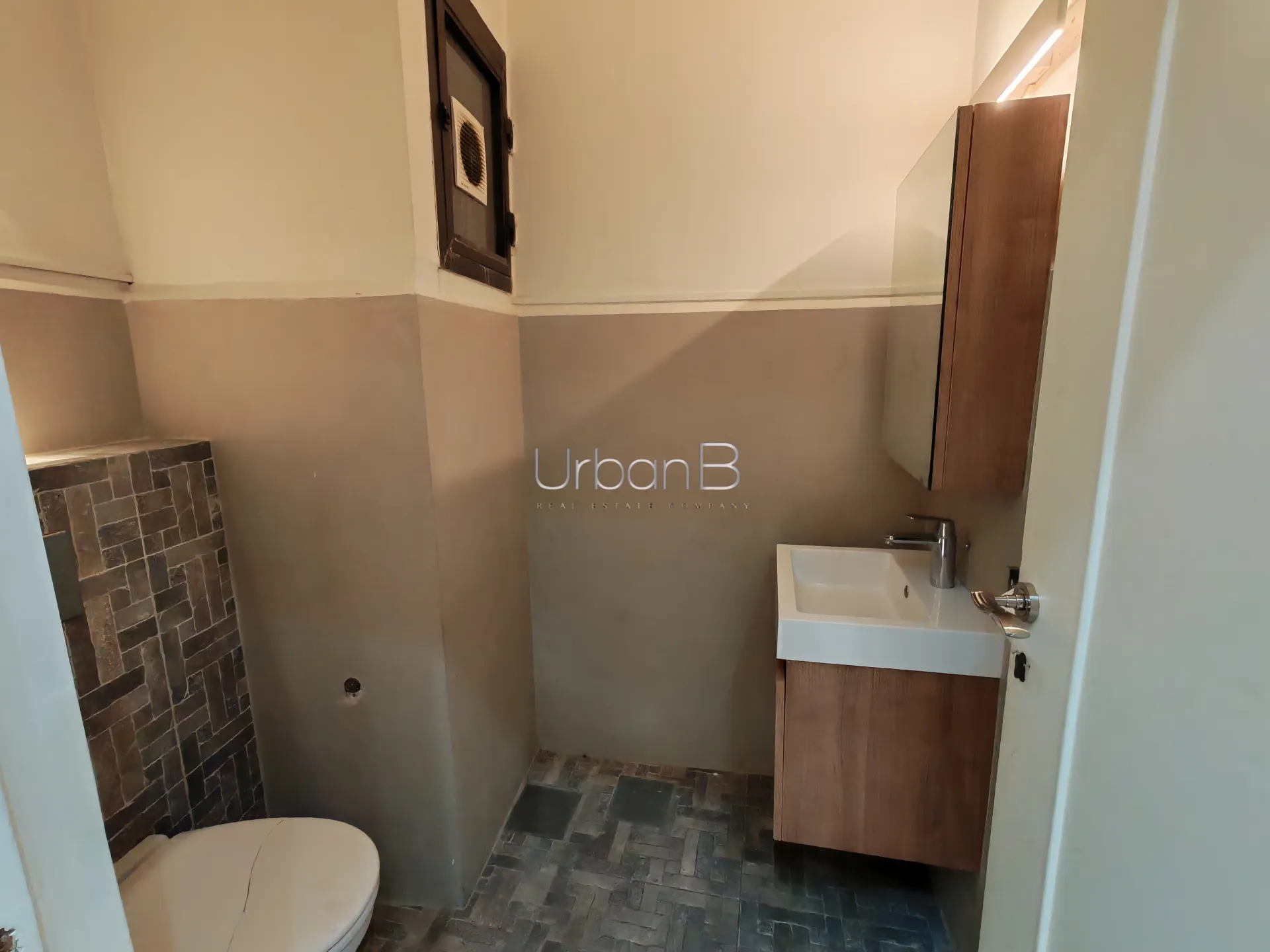 Commercial Property in Pasteur, beirut, lebanon