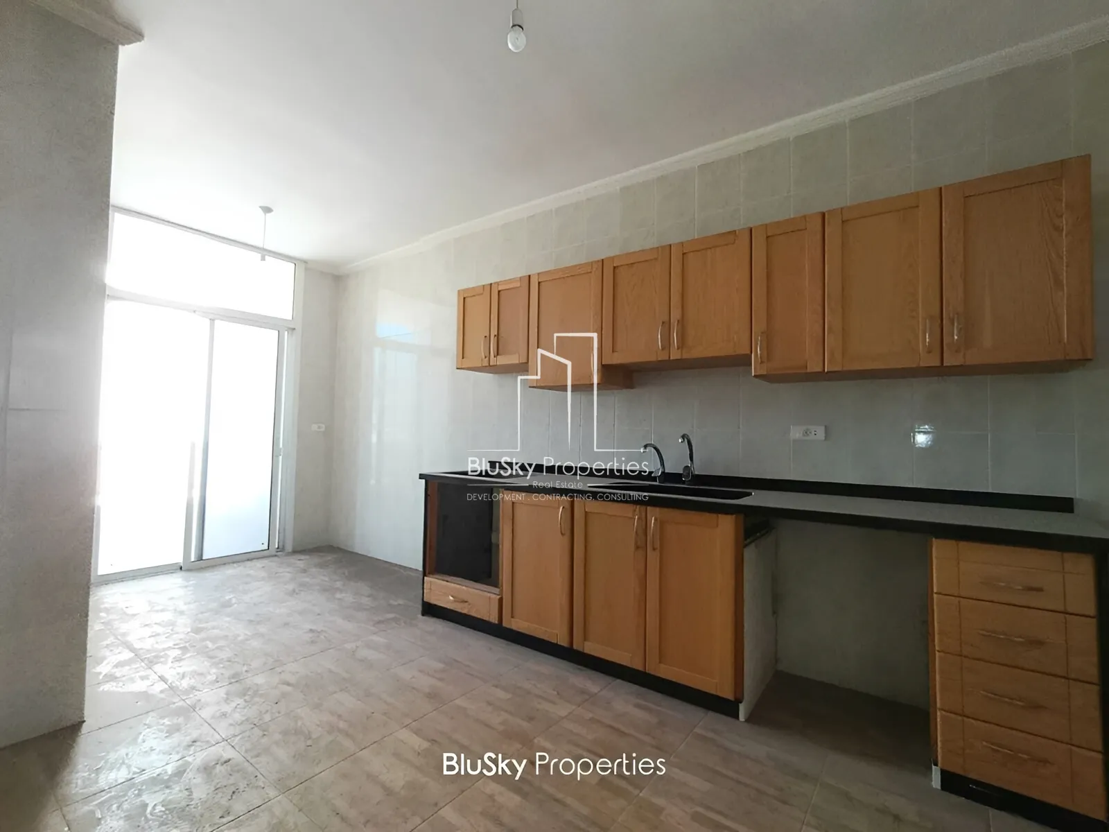 Apartment for Sale in Amchit