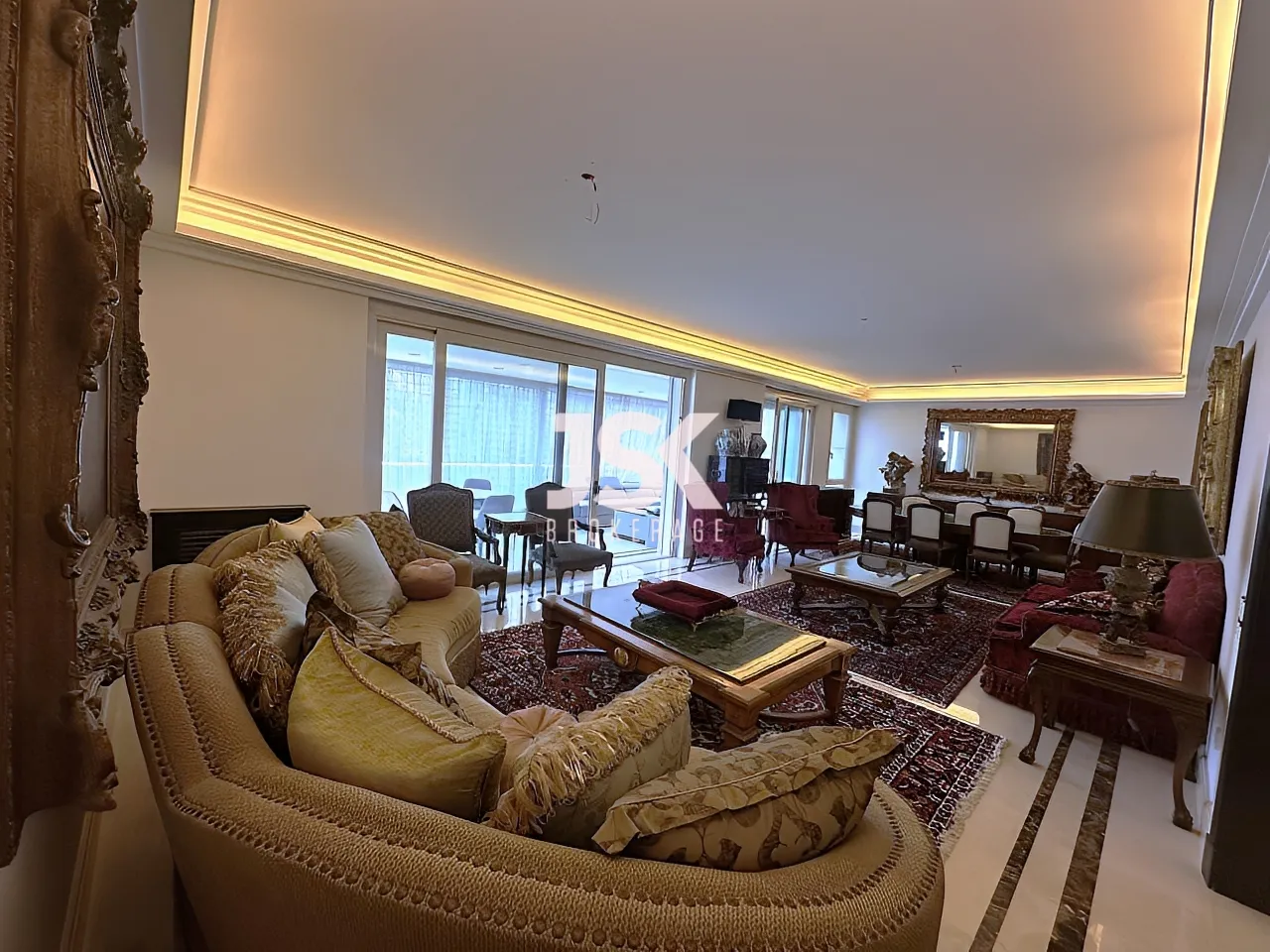 Apartment for Sale in Ras Beirut - 3 bed, 4 bath