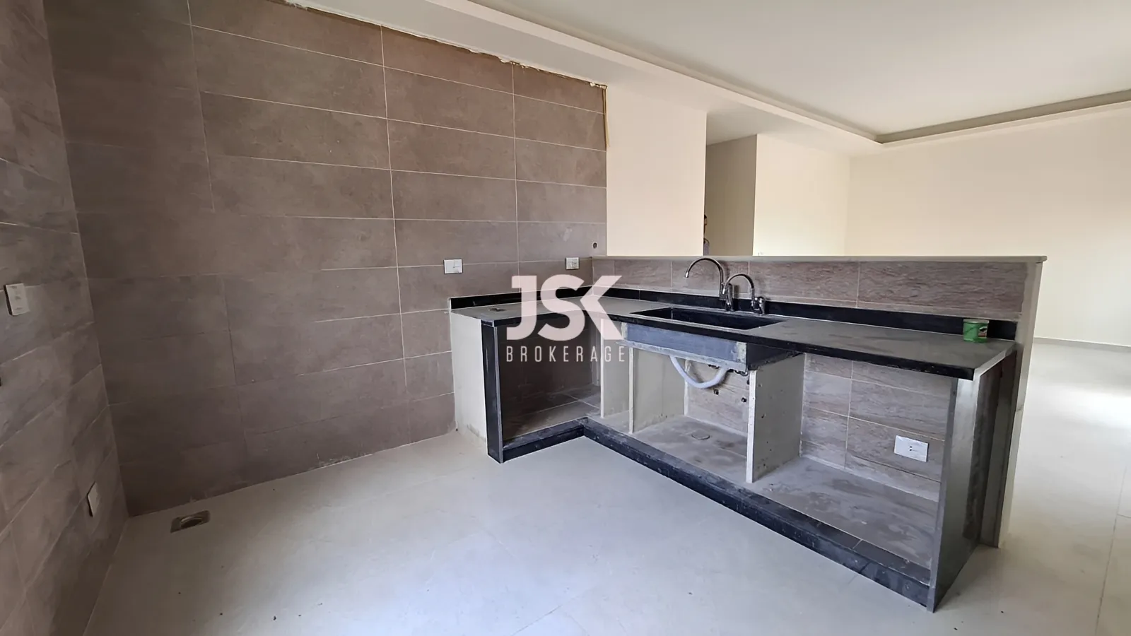 Duplex for Sale in Halat - 3 bed, 3 bath