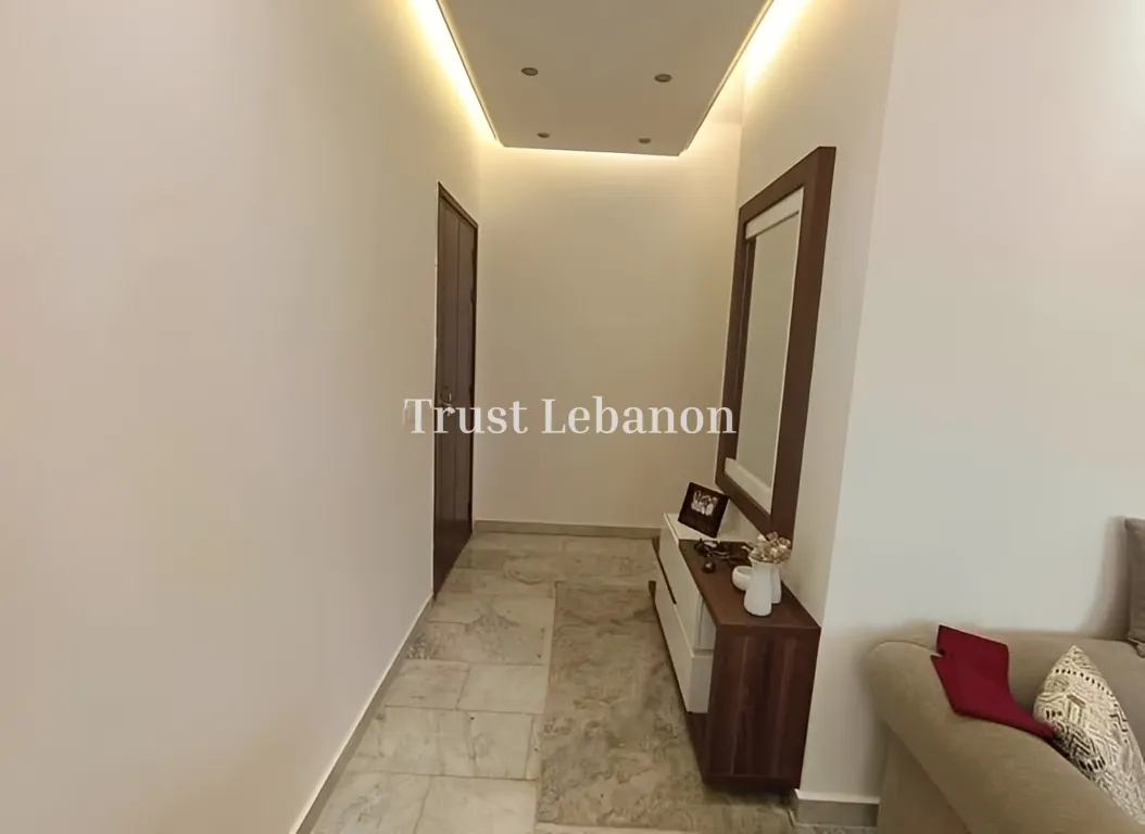 Apartment for sale in Forn El Chebbak