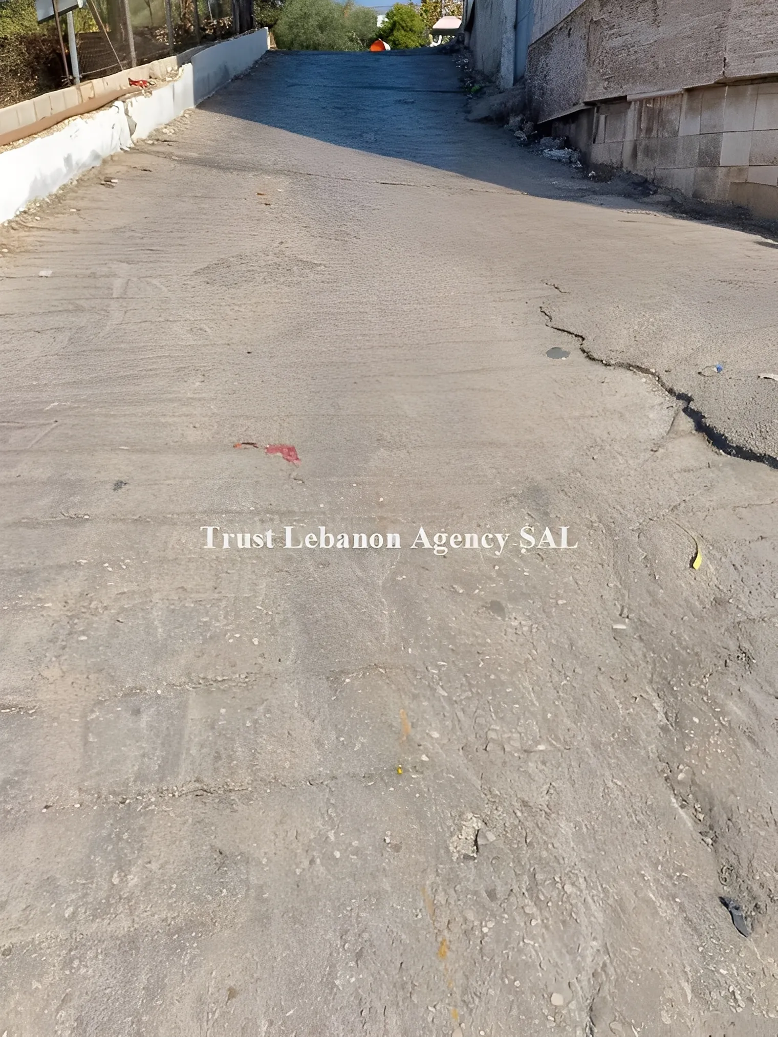 Warehouse for sale in Mar Roukouz