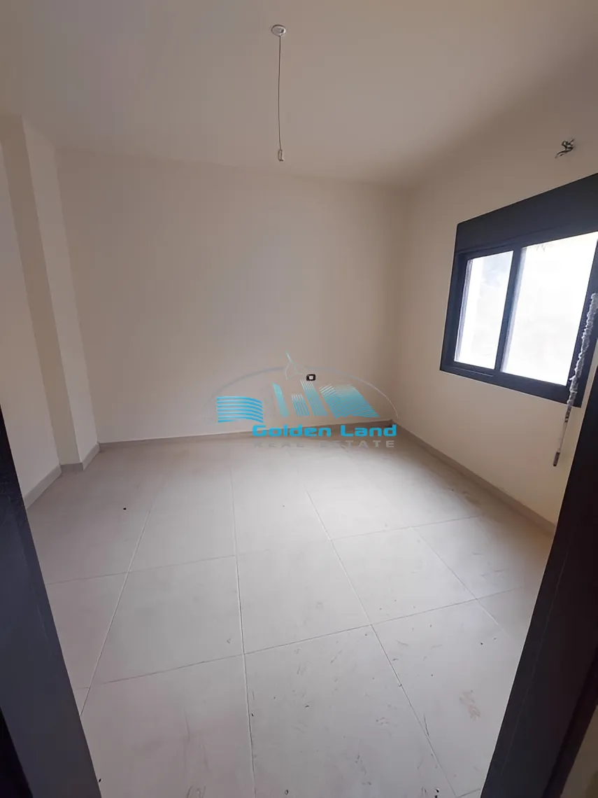 Apartment for Sale in Qornet El Hamra, Lebanon