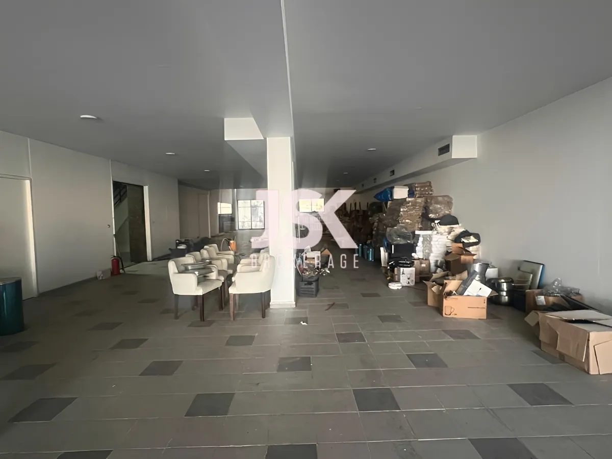 Commercial property for Rent in Corniche El Nahr, Beirut, Lebanon
