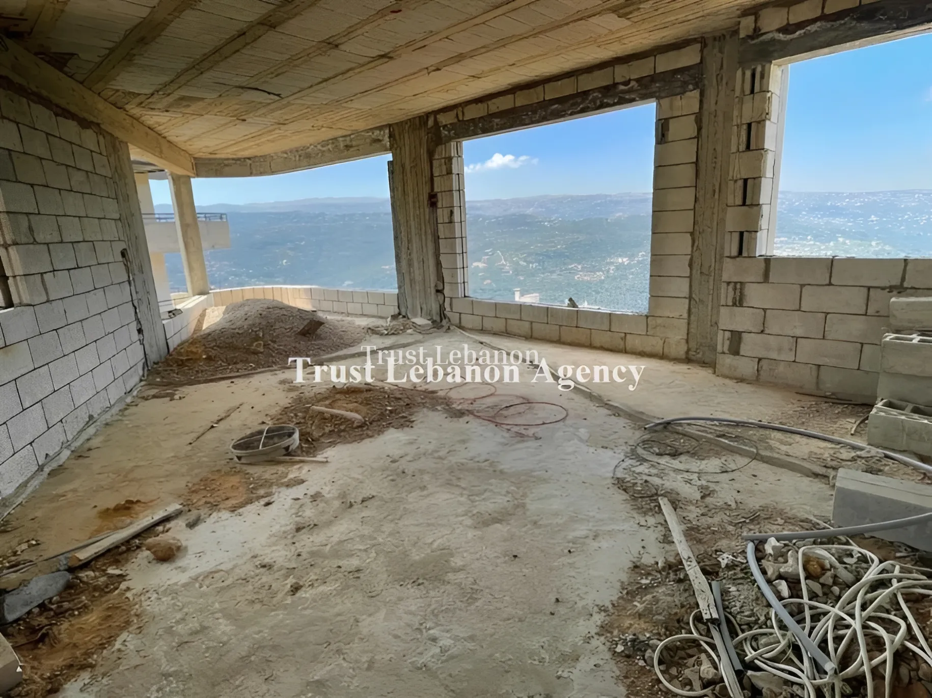 Building for sale in Broummana, Lebanon