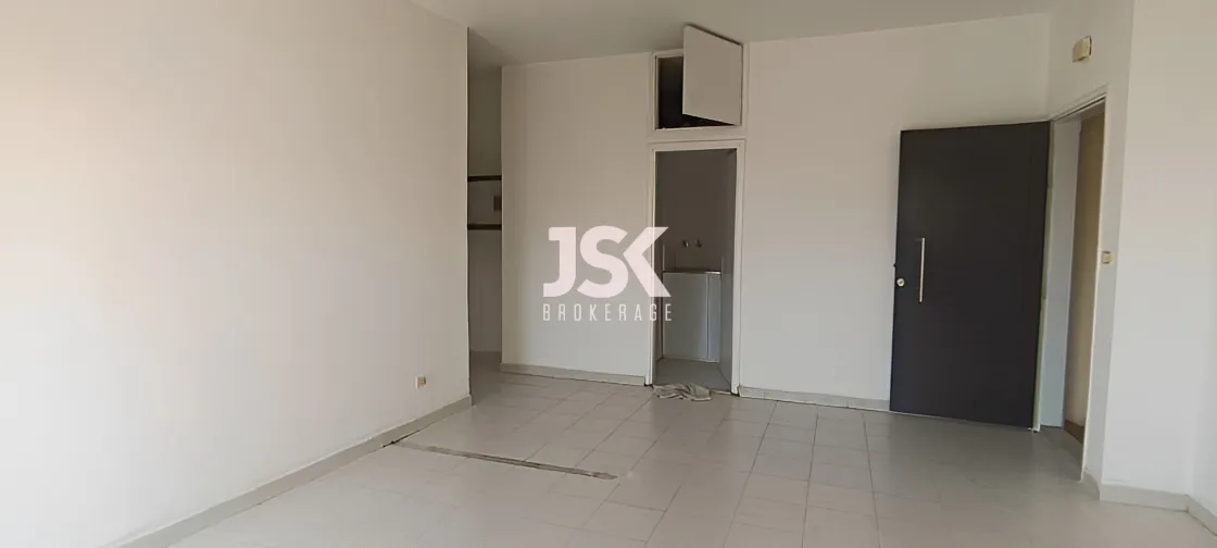 Office for rent in Jounieh