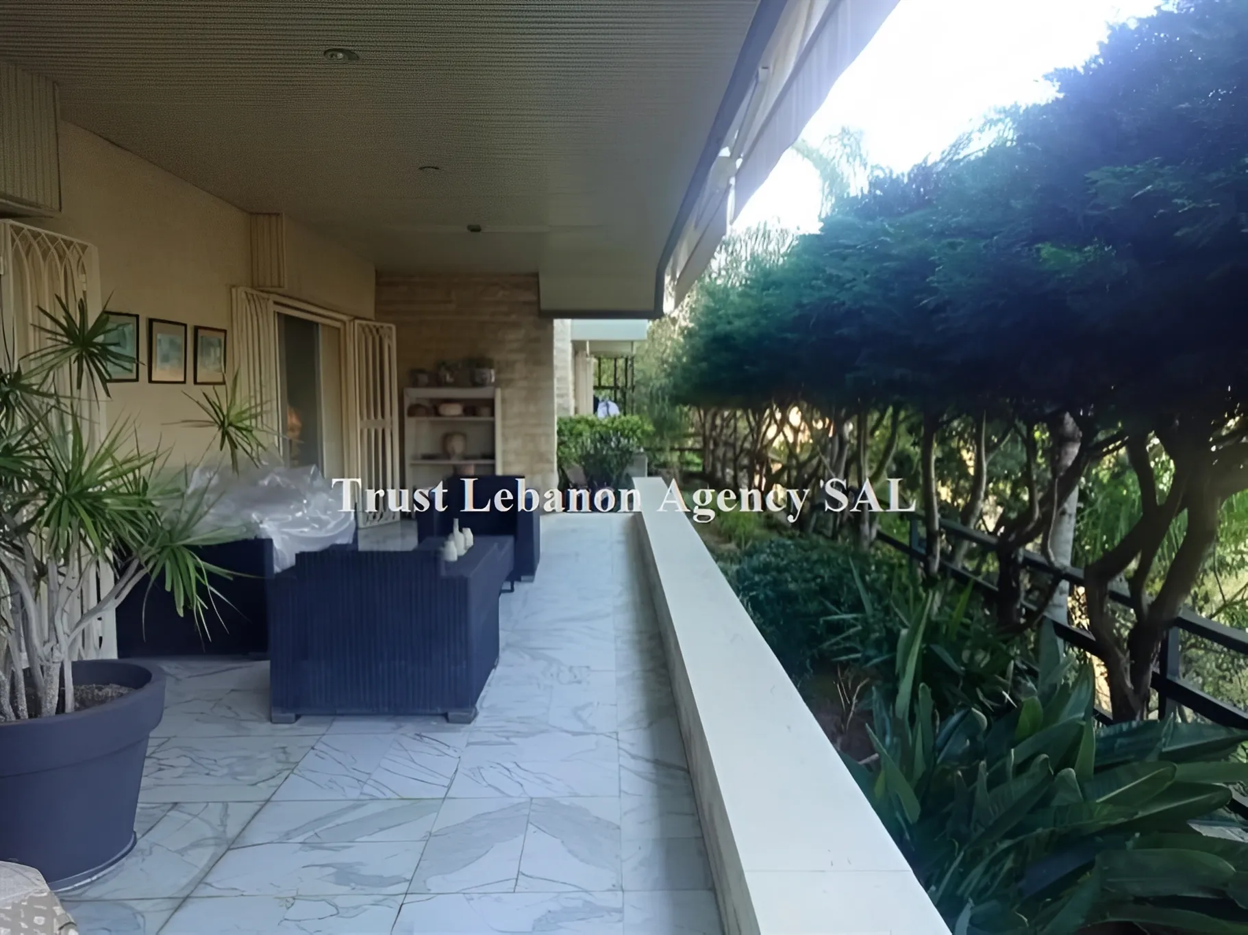 Apartment for Rent in Baabda, yarzeh - 4 bed, 4 bath
