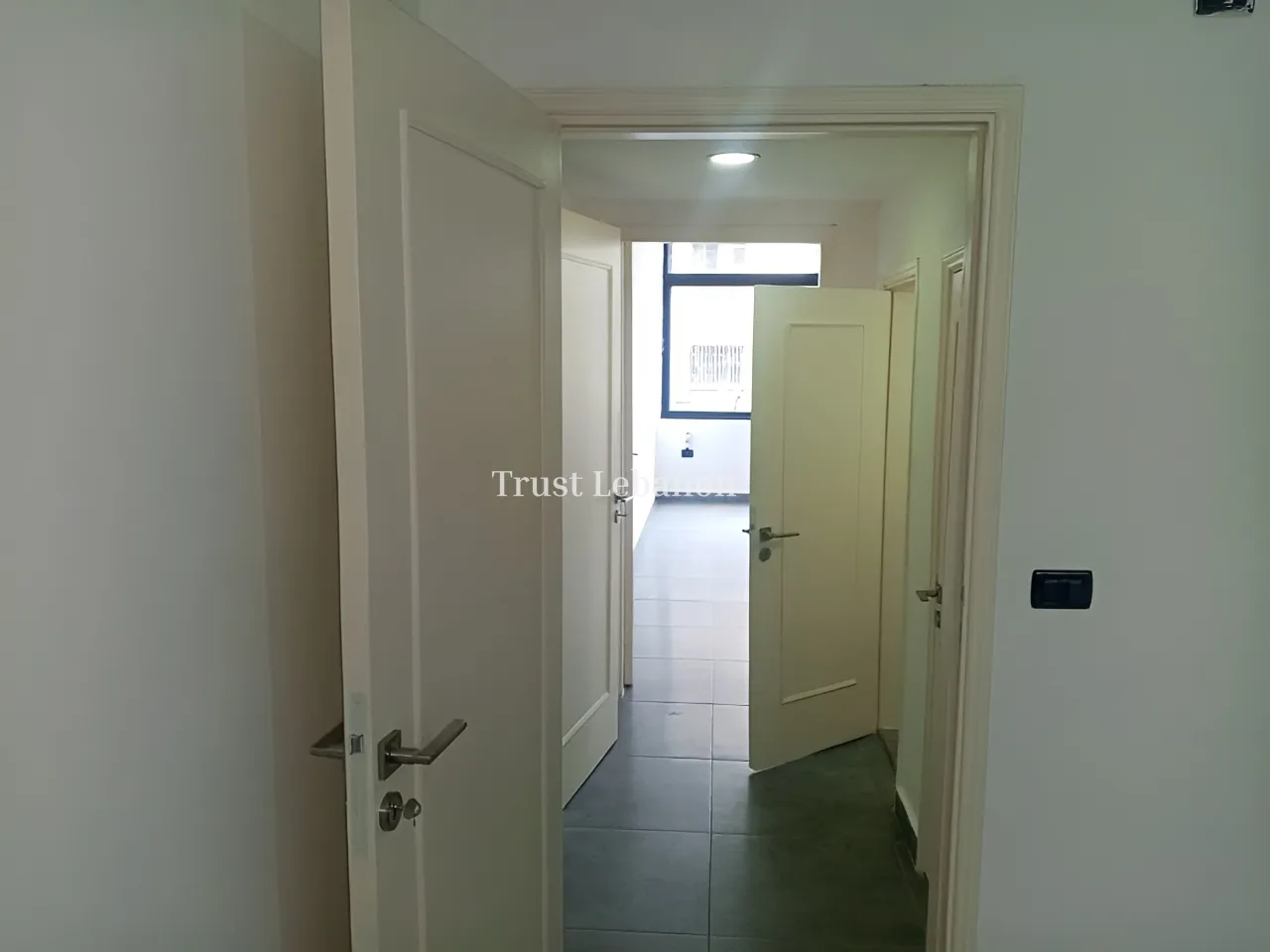 Office for rent in Verdun, Bayrut, Lebanon