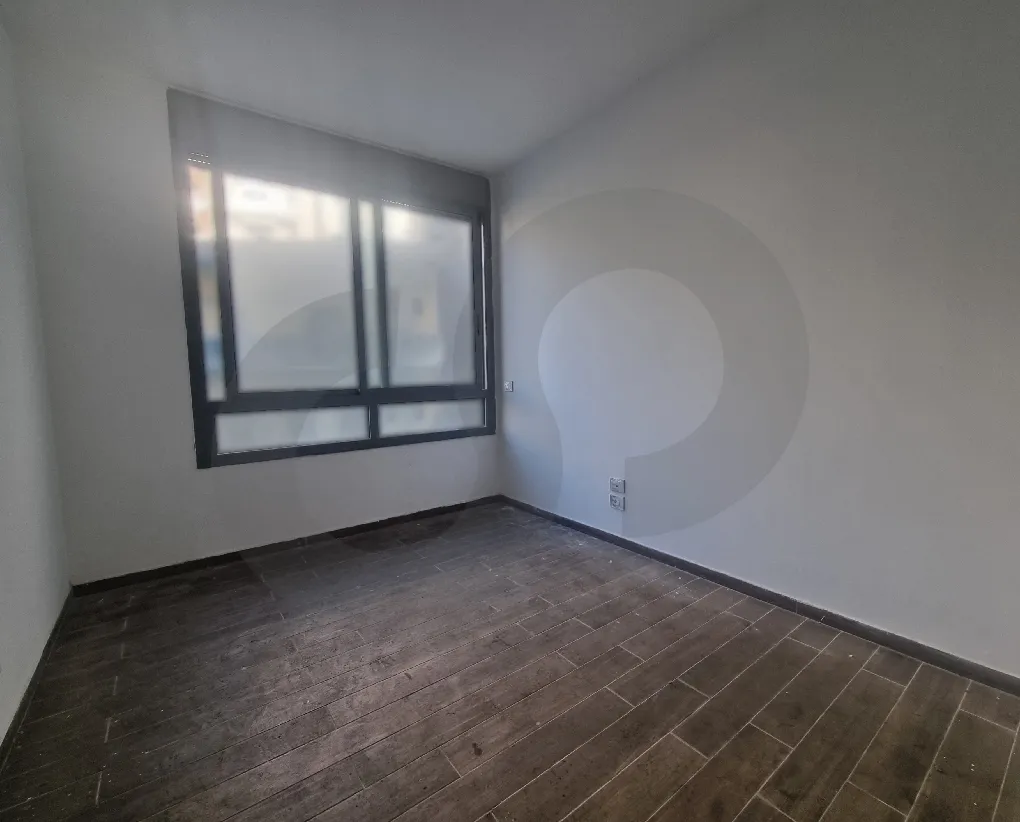 Building for Sale in Verdun