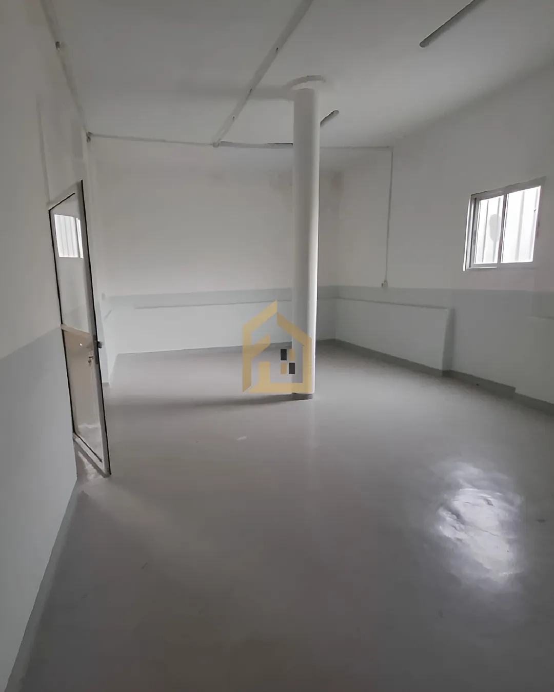 Warehouse for rent in Sin El Fil, Lebanon
