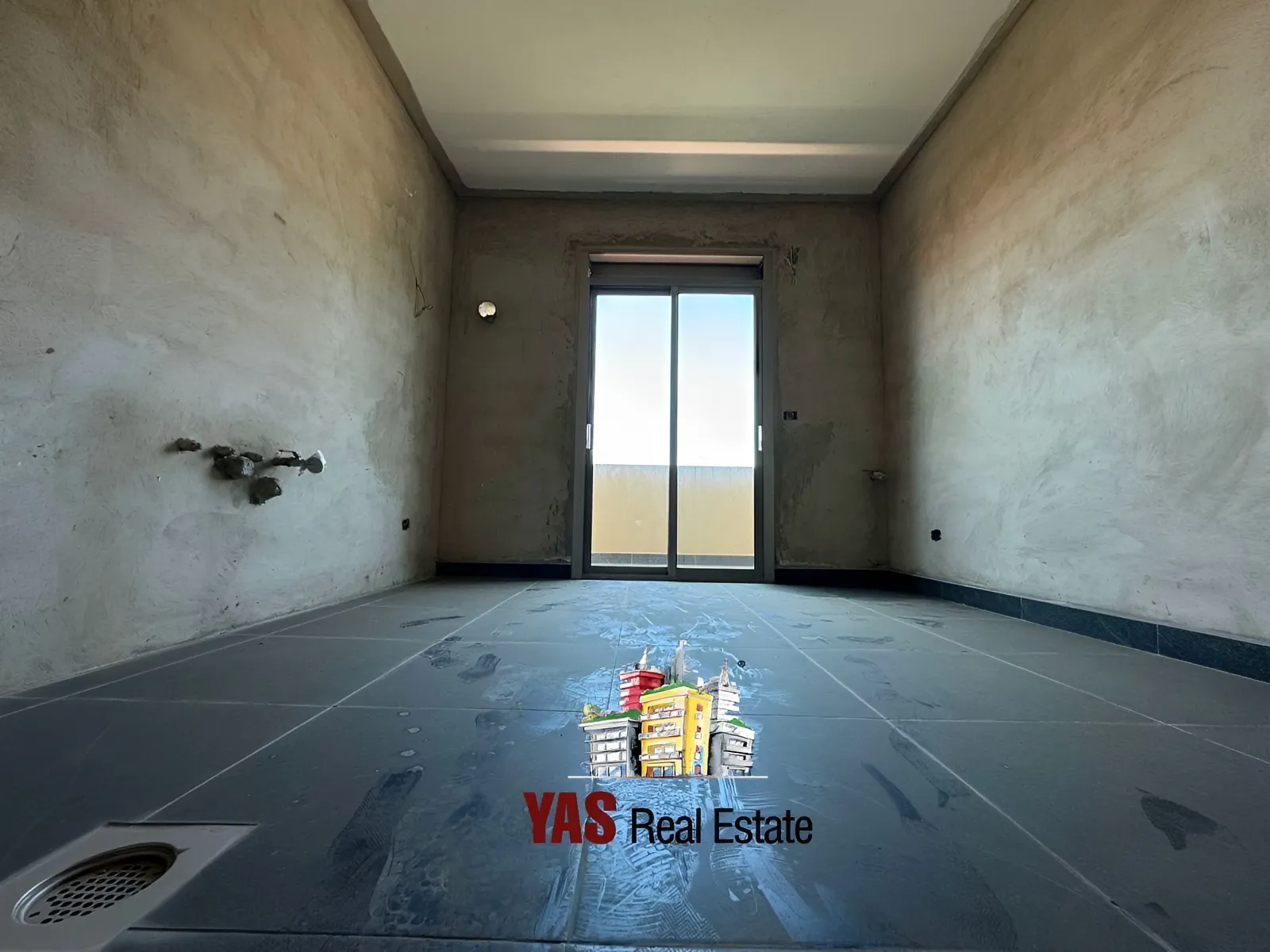 Apartment for Sale in Ballouneh