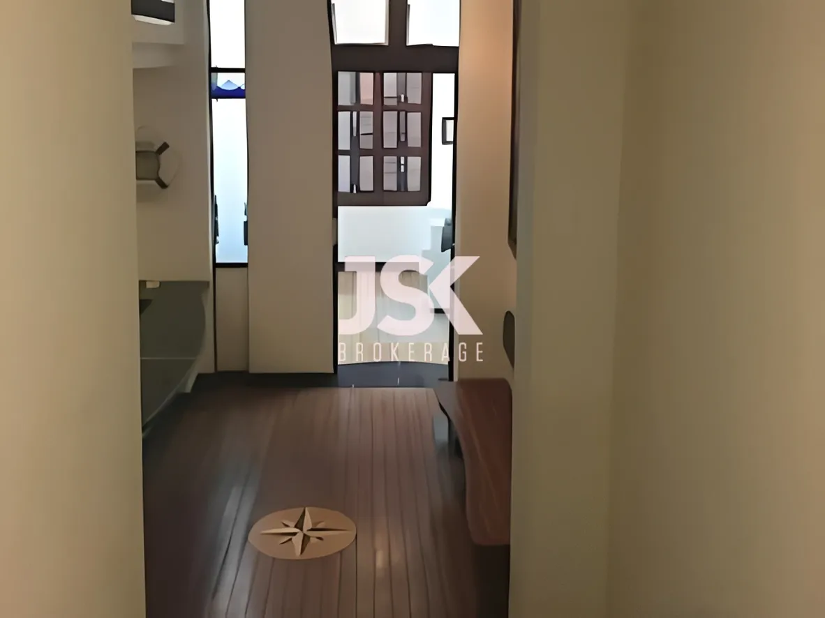 Office for sale in Downtown