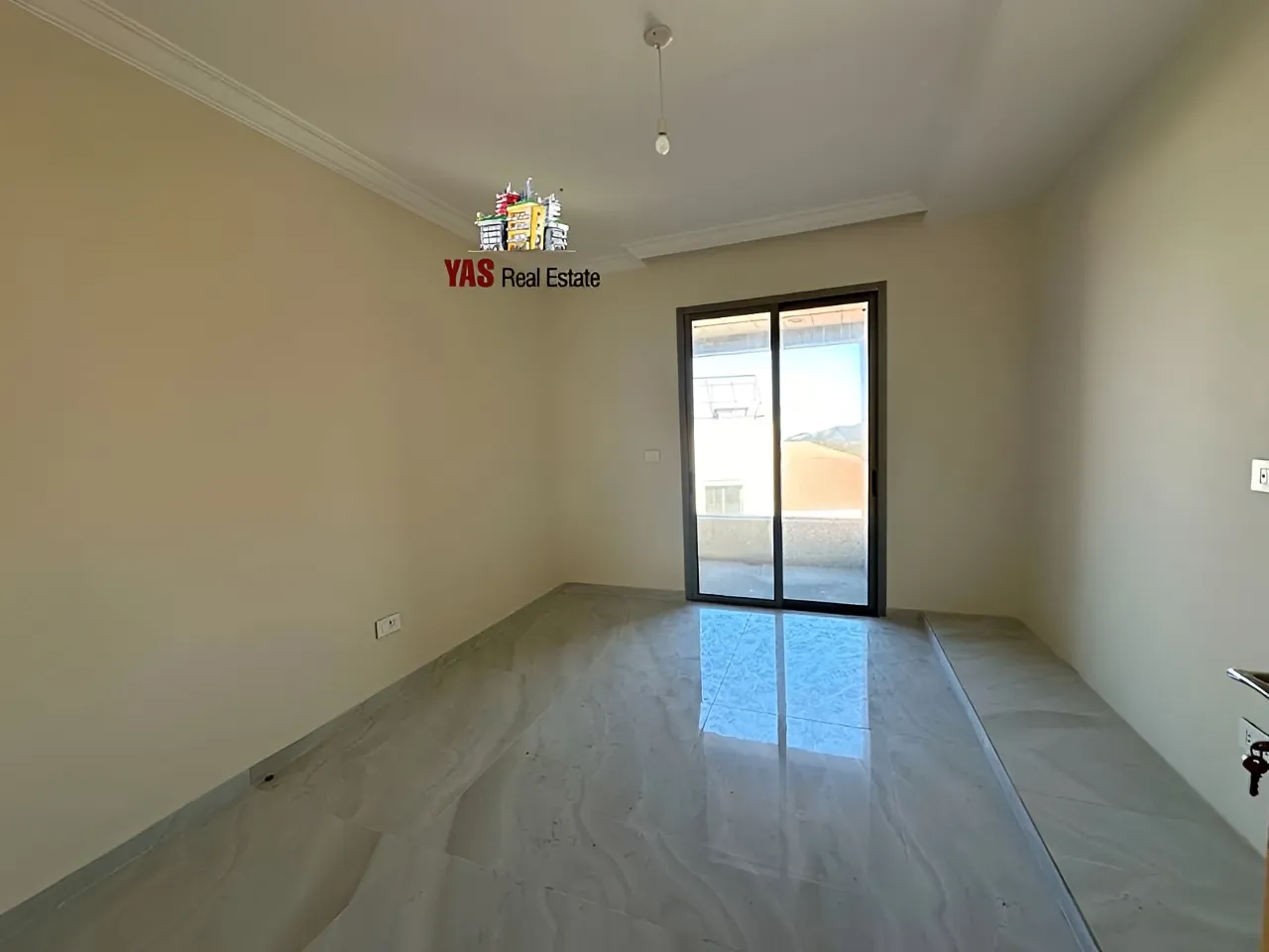 Apartment for Sale in Kornet El Hamra