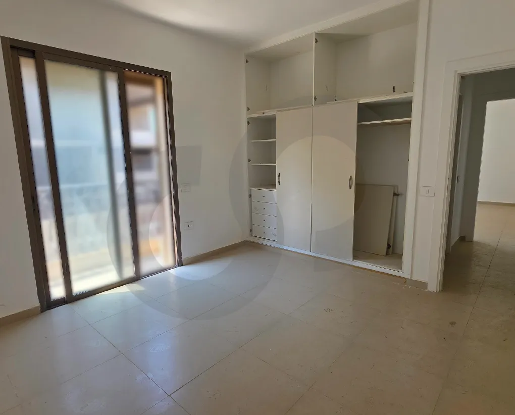 Apartment for Sale in Ain Saadeh