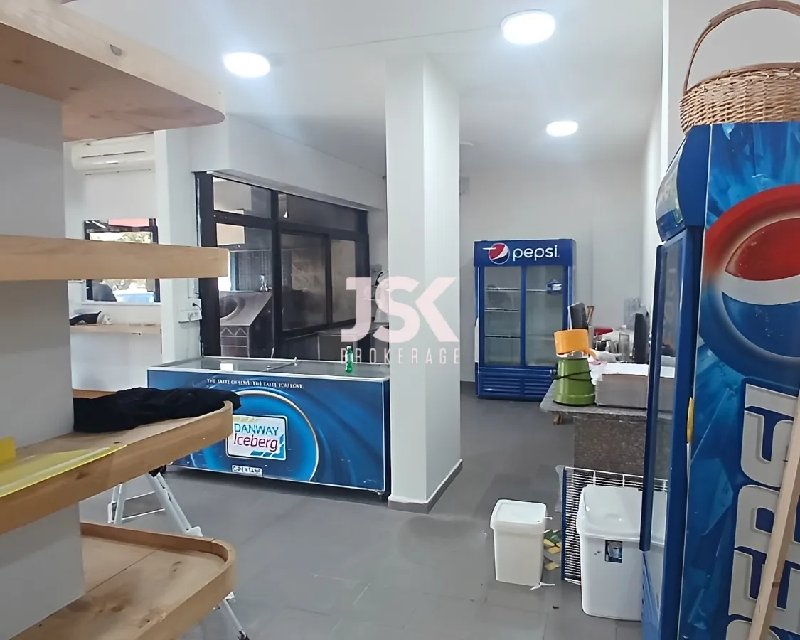 Shop for Rent in Naqqache