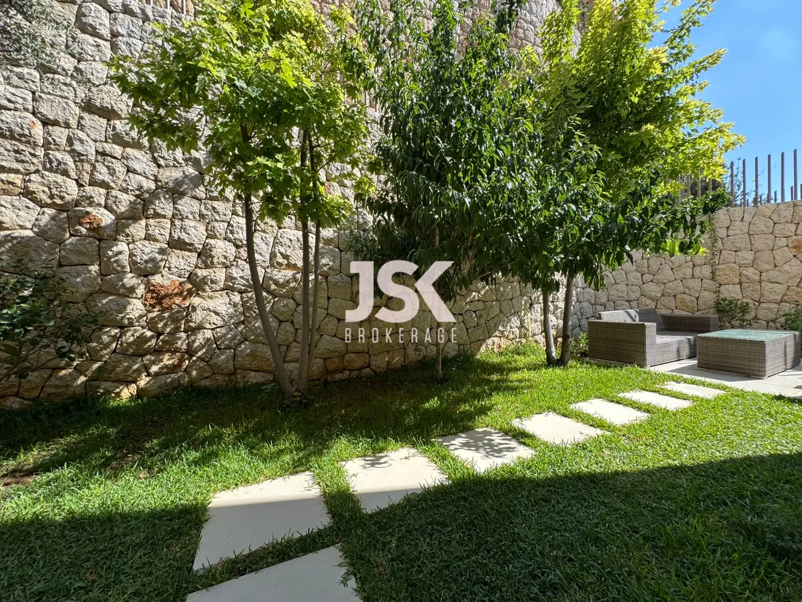 Apartment for Sale in Montiverdi