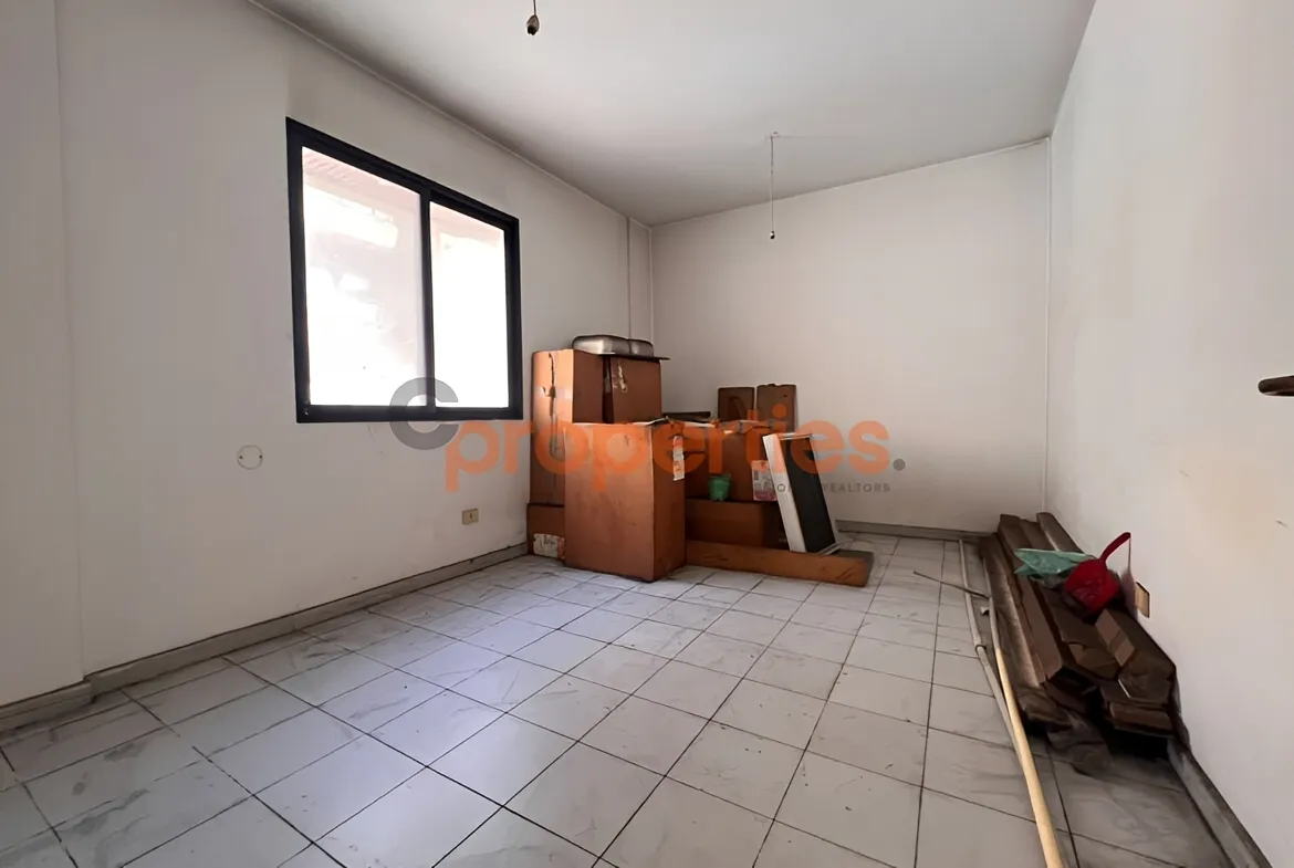 Office for Sale in Ain Al Mraiseh