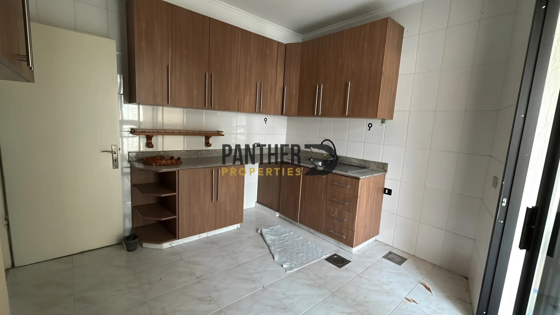 Apartment for rent in Baabdat