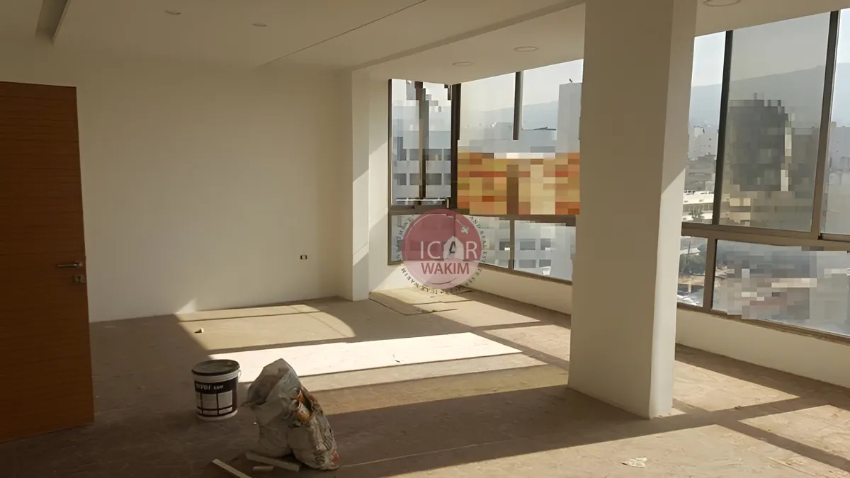 Office for rent in Jdeideh