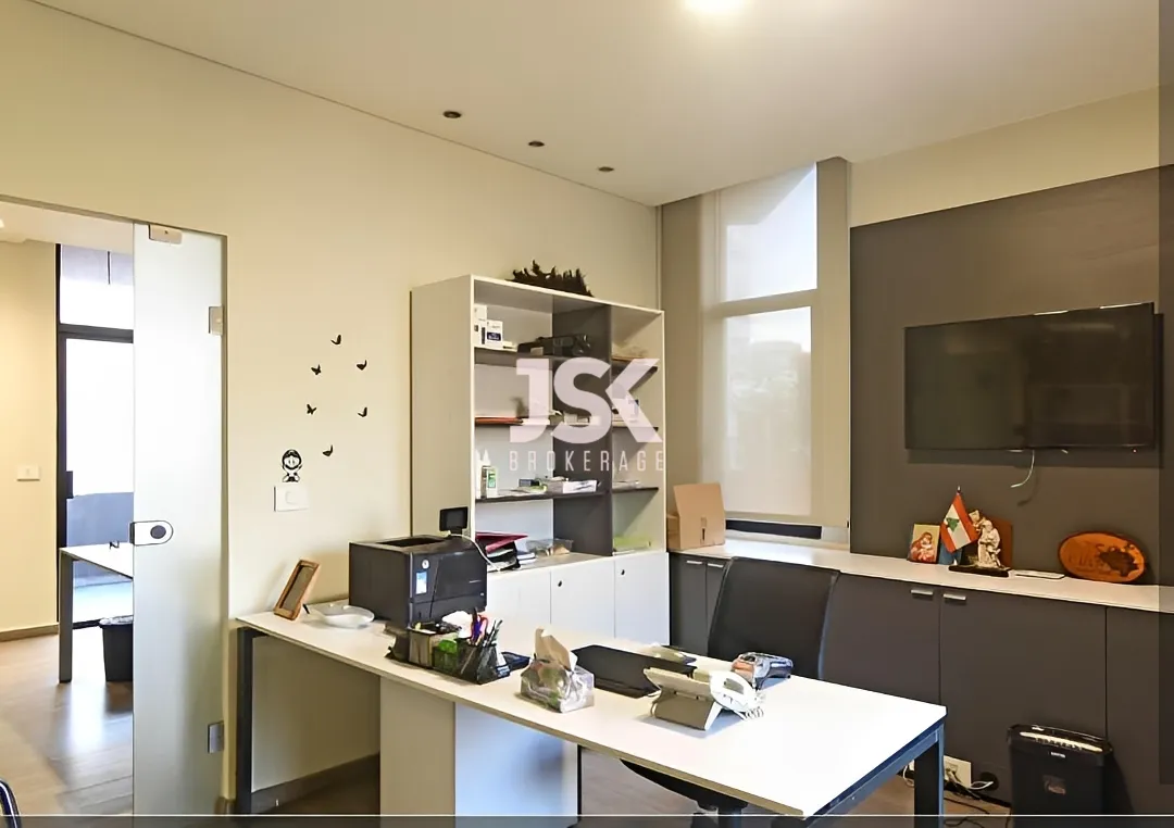 Office for Rent in Jisr El Bacha
