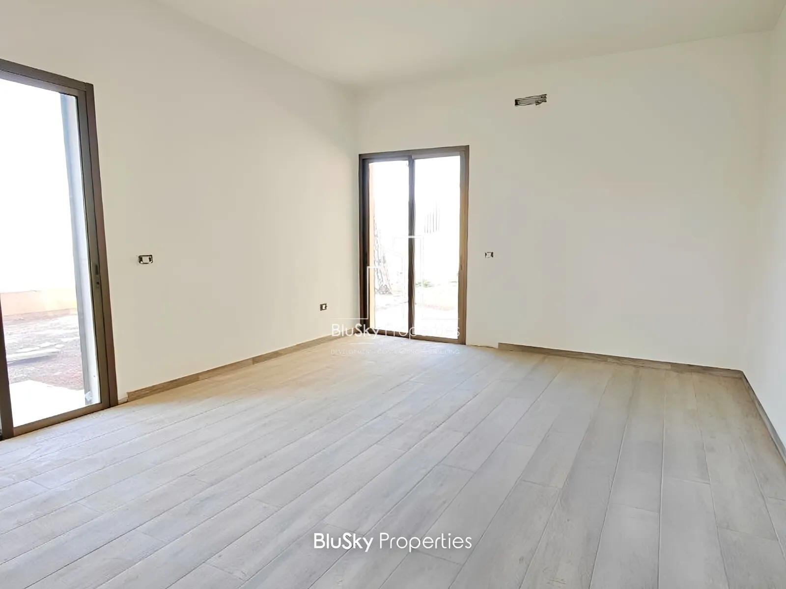 Apartment for Sale in Ain Saade