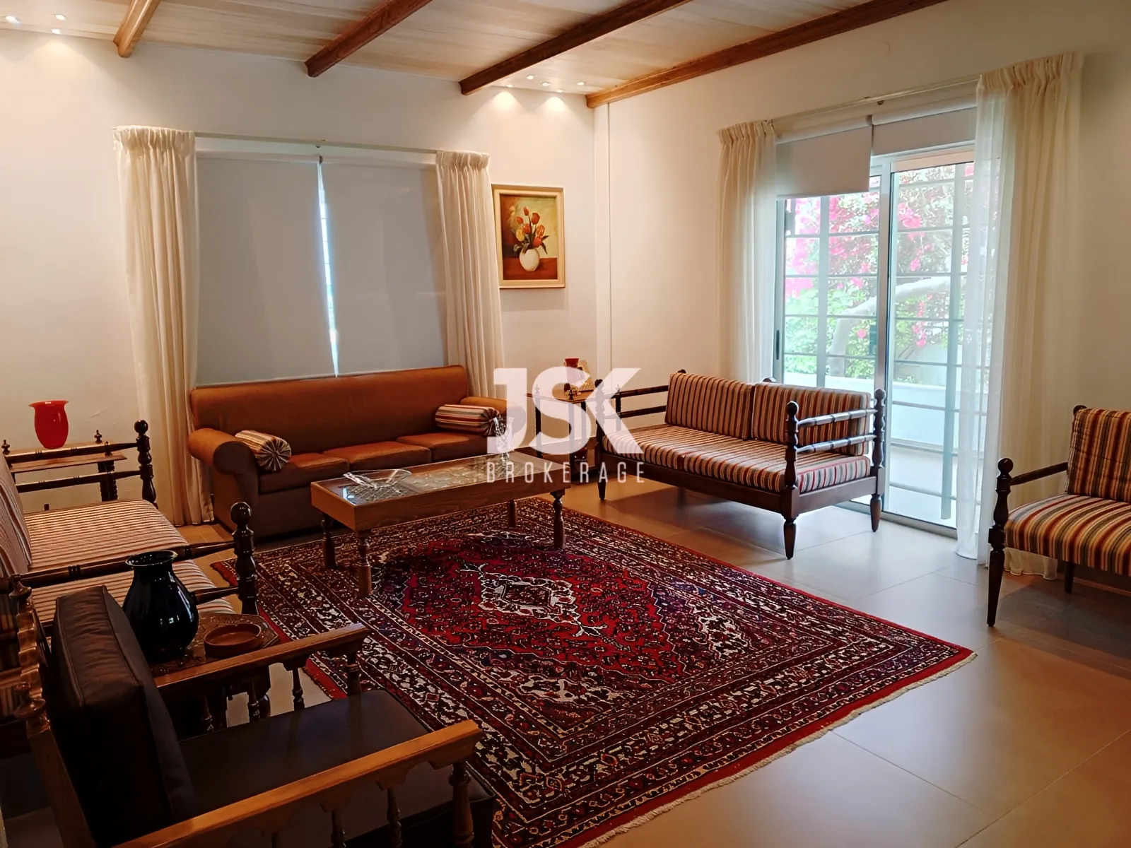 Villa for Sale in Edde