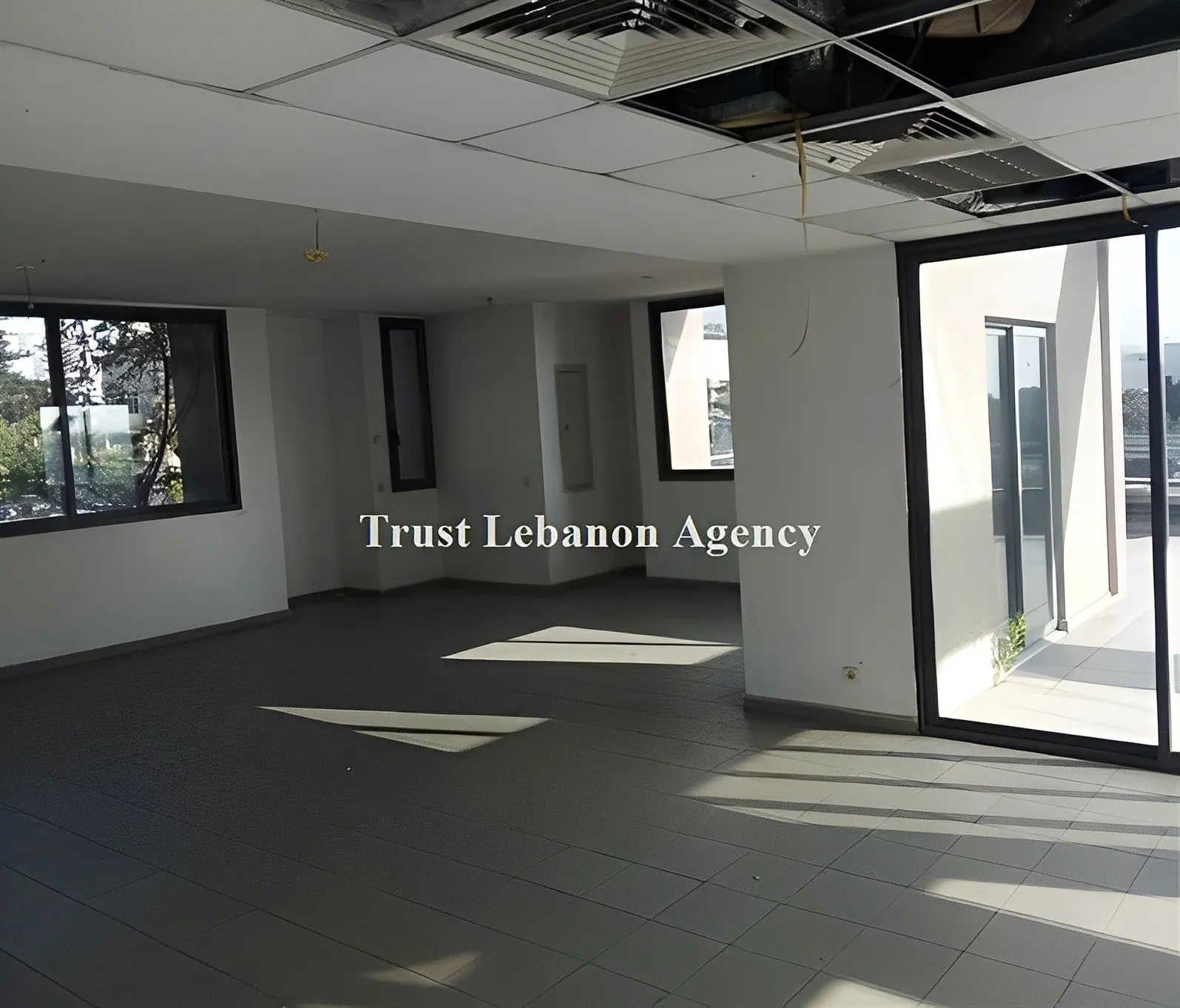 Restaurant for rent in Baabda, Hazmieh