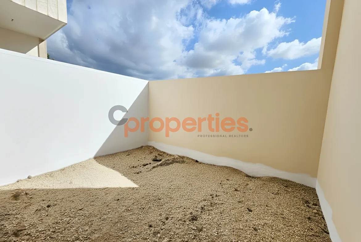 Apartment for Sale in Aamchit