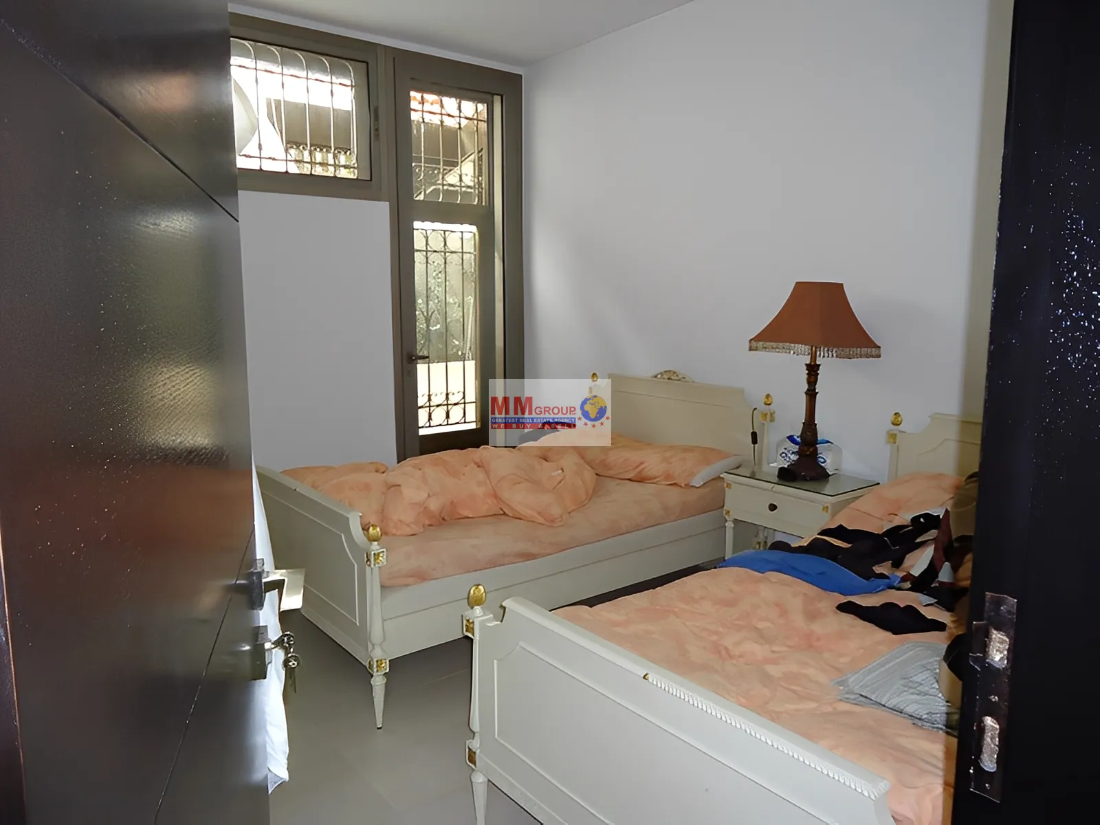 Apartment for Sale in Ain Saade