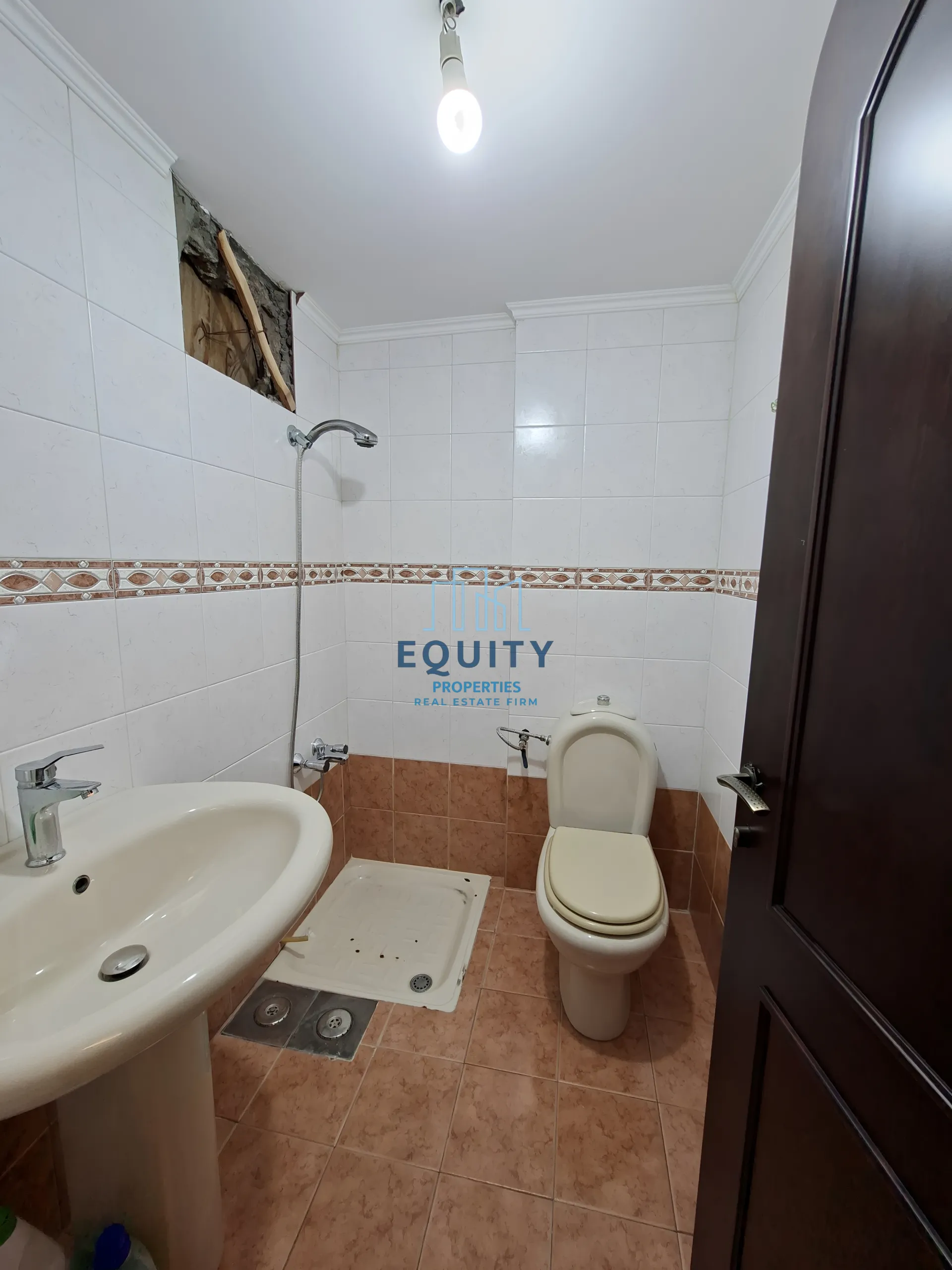 Apartment for Sale in Bouar, Lebanon