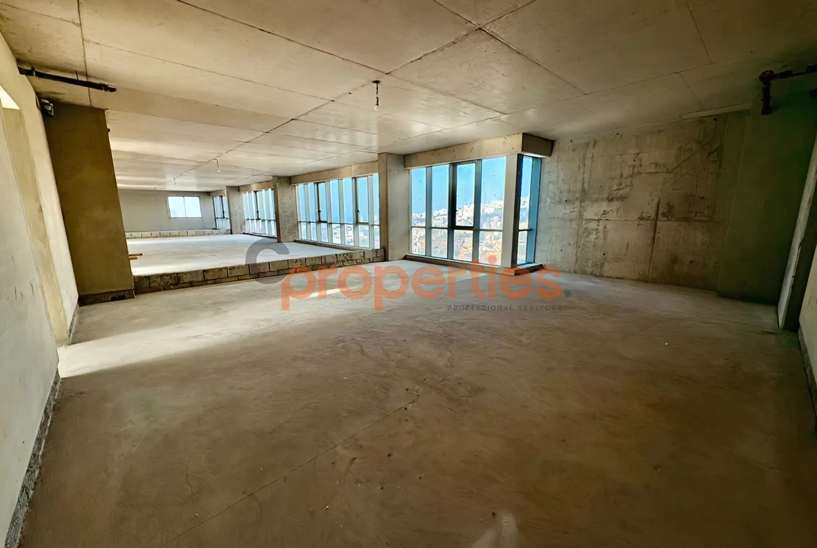 Office for Rent in Louaizeh