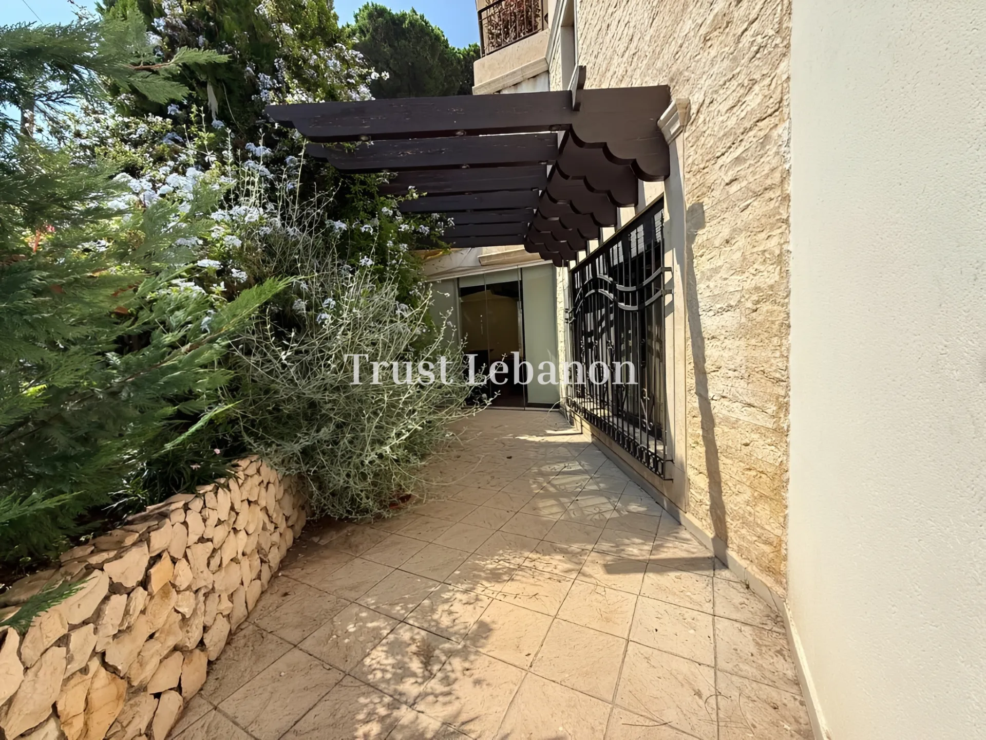 Apartment for rent in Beit Meri, Lebanon