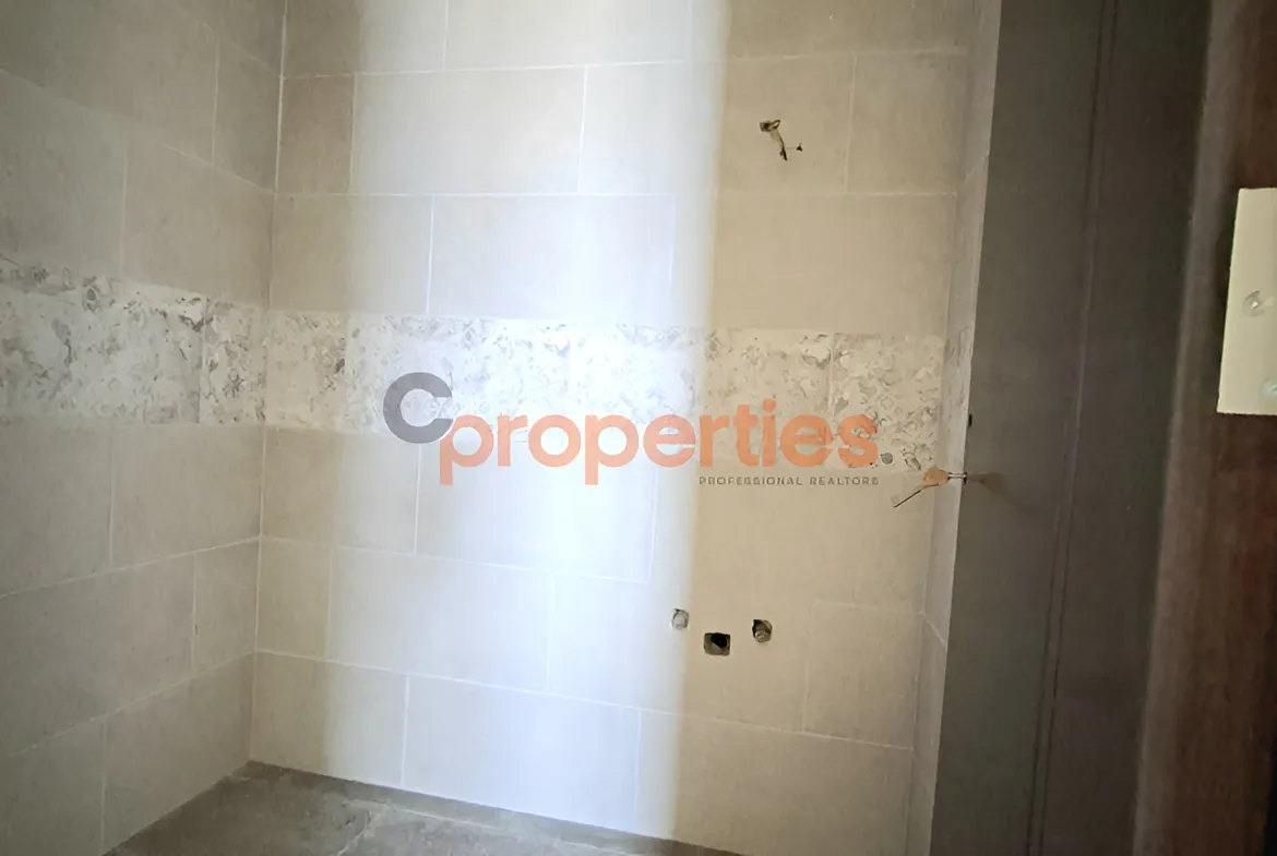 Apartment for Sale in Halat
