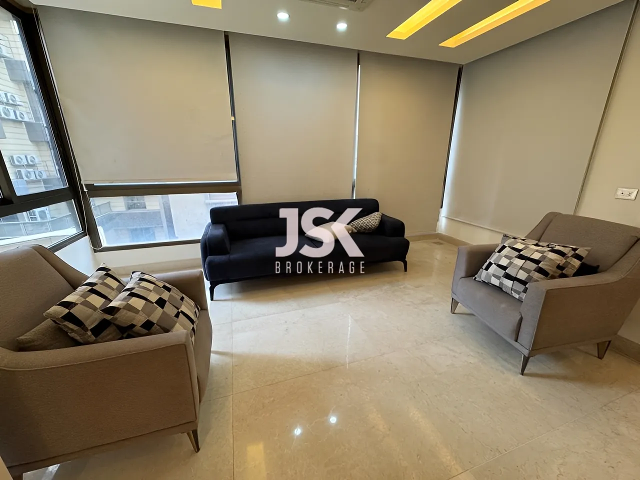 Apartment for Sale in Msaytbeh