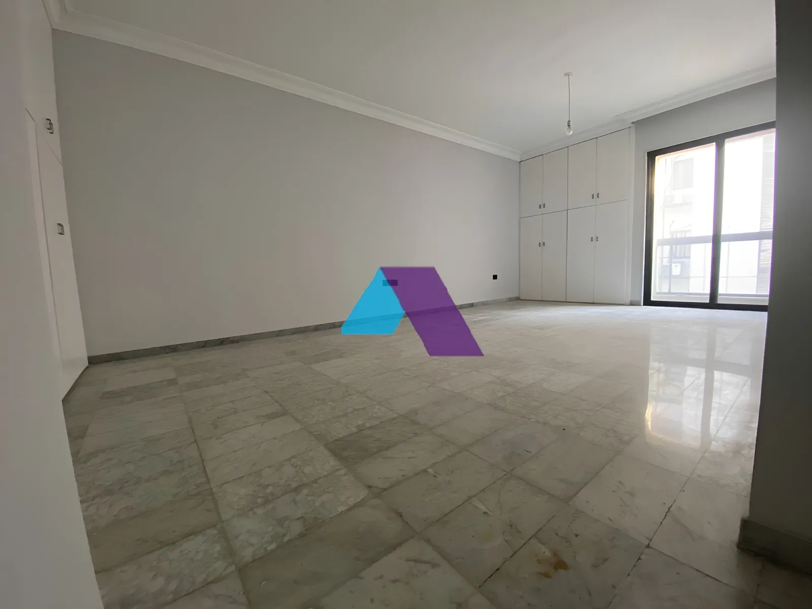 Apartment for Sale in Ain El Tineh