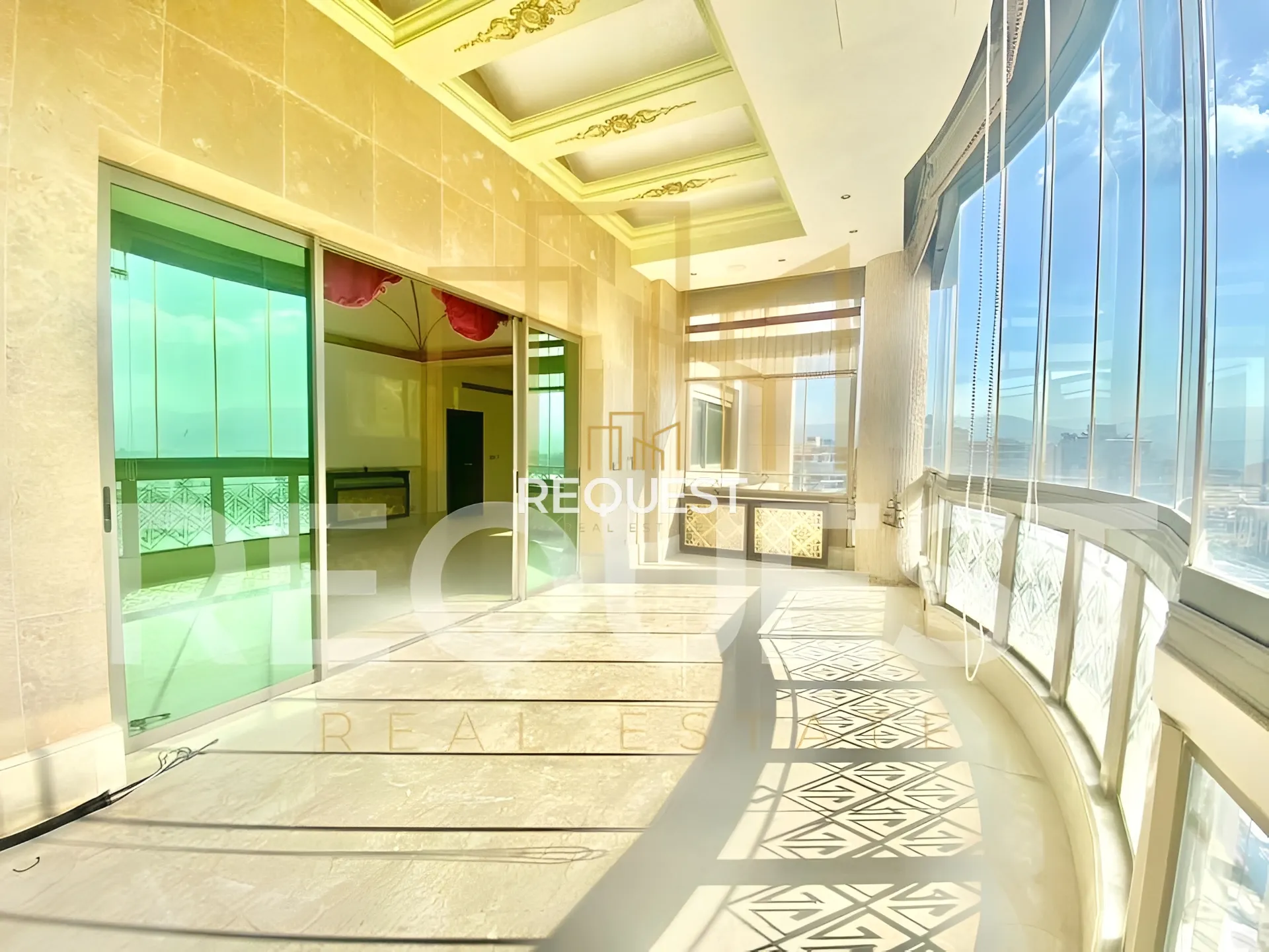 Triplex for sale in Jnah, lebanon - 5 bed, 6.0 bath