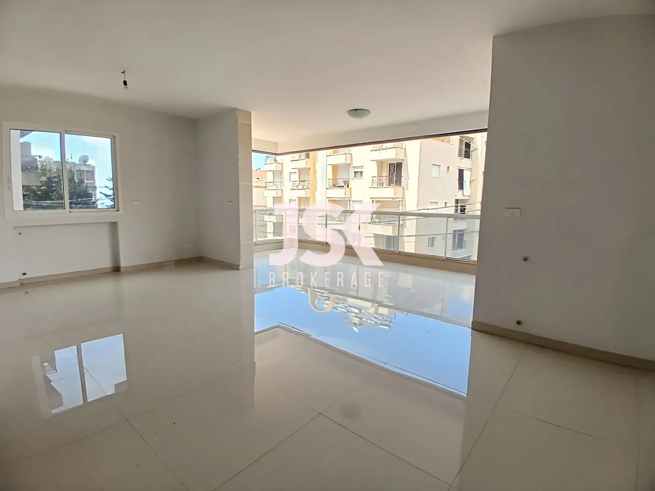 Apartment for sale in Mazraat Yachoua, Lebanon