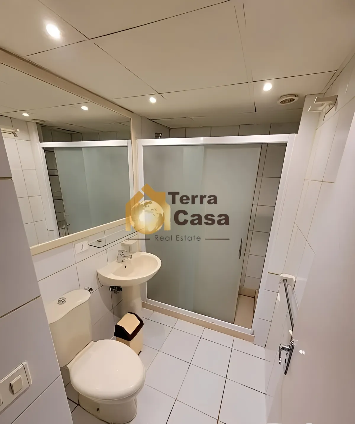 Chalet for sale in Zouk Mosbeh