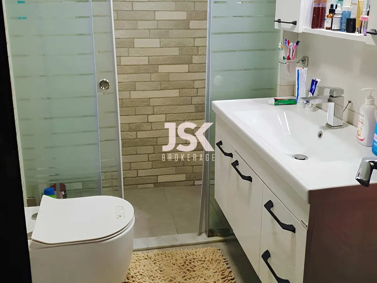 Apartment for Sale in Zokak el Blat