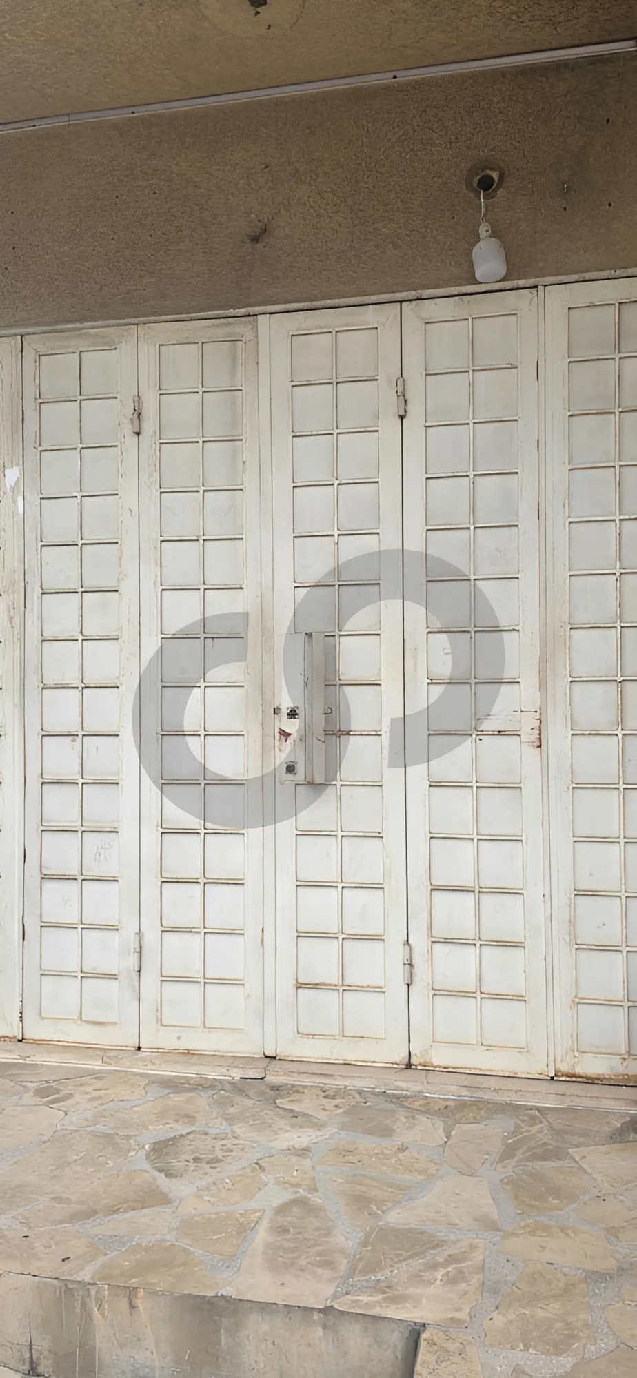 Commercial Property for Rent in Kfarsaroun
