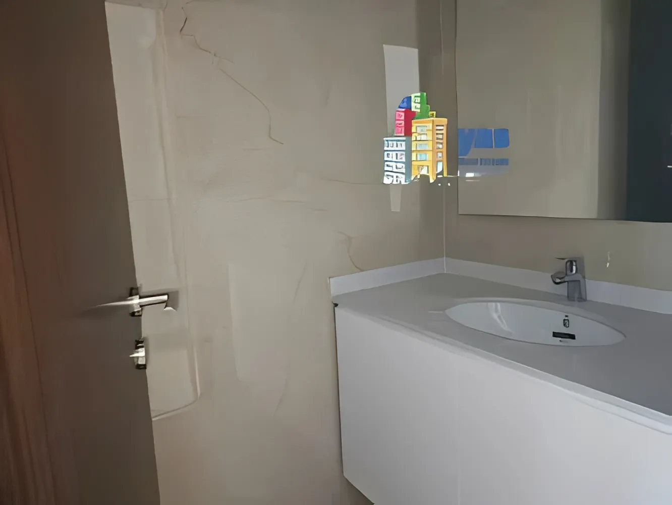 Apartment for Sale in Ain Al Mraiseh - 4 bed, 5 bath